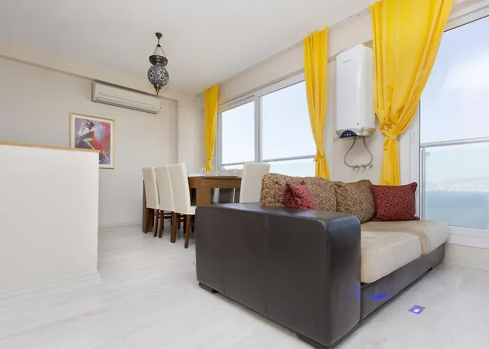 Two-Bedroom Apartment Sea View