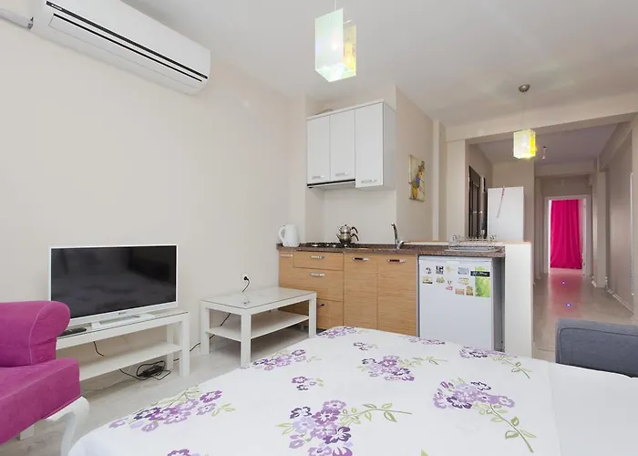 One-Bedroom Apartment Sea View